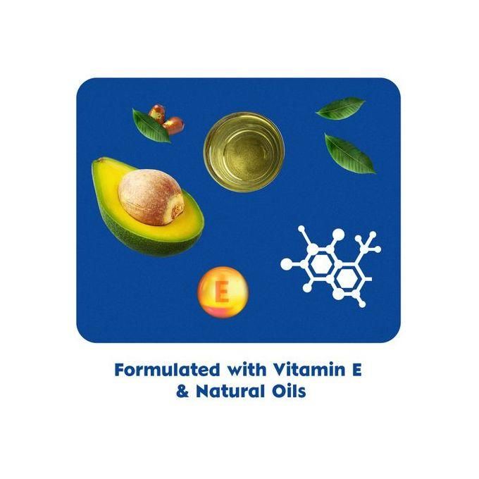 Nivea 24H Moisture Men Active Care Lip Balm 5.5ml - Image 4